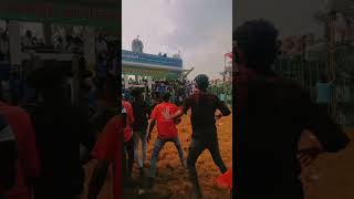 mass காட்டும் காளைpudichu par #jallikattu #mass #trending #bull #viralvideo#youtubeshorts #youtube