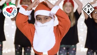 Santa He Has A Red Red Coat Dance 🎅 | Christmas Dance Song with Easy Moves