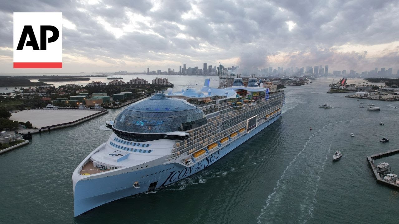 World S Largest Cruise Ship Icon Of Seas Sets Out On Maiden Voyage