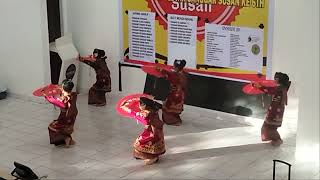 tari payung ( lomba tari kreasi tingkat sd. museum adytiawarman.