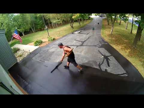 I had a contractor come and sealcoat my driveway - timelapse. I had a contractor come and sealcoat my driveway - timelapse.