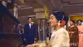 Har Dil Jo Pyar Karega - Raj Kapoor - Vyjayanthimala - Sangam - Bollywood Evergreen Songs.mp4