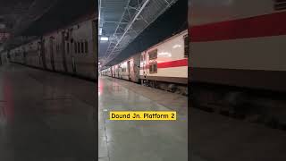 Rajkot Exp Daund Jn. K Platform 2 Pr Aayi