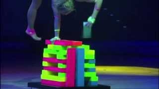 Viktoria Gnatiuk    Feuerwerk der Turnkunst   Handstand on Blocks