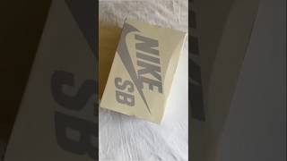 UNBOXING DUNK SB TROCADERO GARDENS