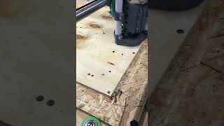 Milling some parts in plywood on my MPCNC