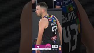 Nah but this shot from Goulding was TOUGH 🥵🔥 #nbl