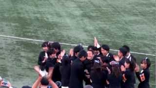 法政大学応援団　山田団長の胴上げ（2012年秋季リーグ優勝決定）