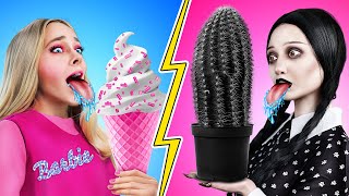 Barbie gegen Wednesday: Das einfarbige Food-Challenge-Duell! 🍭🍕