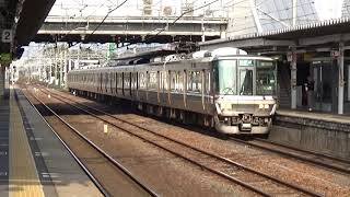 【到着＆発車！】琵琶湖線 223系2000番台 普通網干行き 能登川駅