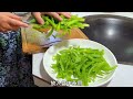 share the practice of stir frying pumpkin vines in chinese cuisine【mi qi kitchen】