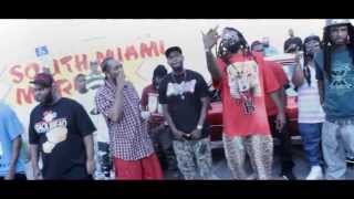 DJ Diggem Down FT Hustle Holicz And Fishstixz - BITCH IM DA MAN OF MY CITY