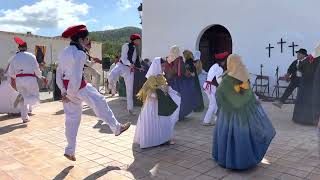 Plaza de San Agustín:  Grup Folklòric sa Colla des Vedrà