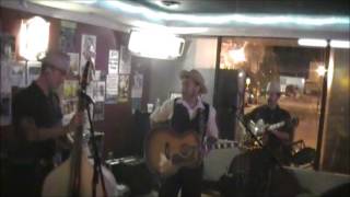 Lucky Tubb And The Modern Day Troubadours LIVE