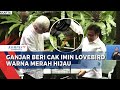 Selain Kompak Kenakan Kemeja putih, Ganjar Beri Cak Imin Lovebird Warna Merah dan Hijau.