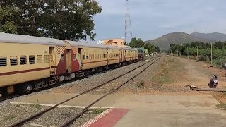 06701 Madurai Bodinayakannur Express Special (UnReserved) arrives at Usilampatti Railway station