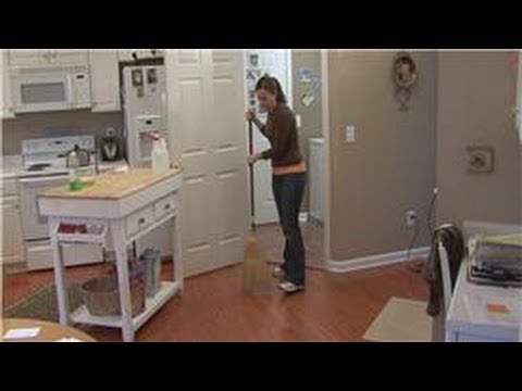 Cleaning Tips : How to Wash Laminate Floors Cleaning Tips : How to Wash Laminate Floors