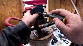 Eskimo ice auger carb and fuel tank seal replacement