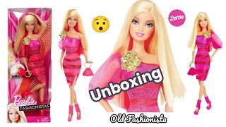 Barbie Fashionista doll in pink glittery dress unboxing review|smokey eyes|#barbie #doll