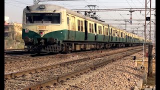 INDIAN RAILWAYS Ballabhgarh to Shakur Basti EMU with old and new driving cars near Faridabad