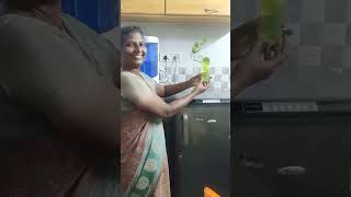 மட்கும் குப்பை-மட்காத குப்பை என தரம் பிரிப்போம்.சுற்றுப்புறச்சூழலை பாதுகாப்போம்.