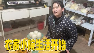 婆婆早下班做两个小菜，小家也很温馨，海燕全家齐心协力共闯难关【许海燕vlog】