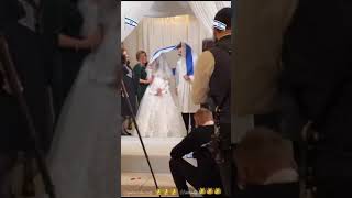 This couple got married, wrapped themselves in an Israeli flag and sang HaTikva during the wedding