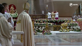 HIGHLIGHTS | Pope Francis presided over the Easter Vigil Mass at the Vatican & B