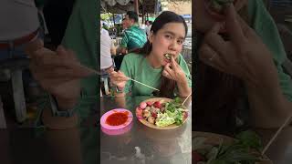 ลูกชิ้นปิ้งเตาถ่าน\u0026น้ำจิ้มแซ่บมาก #reels #tiktok #streetfood #food #shorts