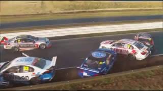 Symmons Plains crash