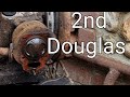 The 2nd Douglas Heads off. Let's take a look inside.