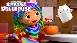 Making Banana Ghosts for Cat-O-Ween | GABBY'S DOLLHOUSE | Netflix
