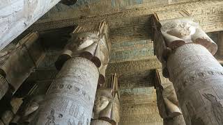 Sala hipóstila del Templo de Dendera, Egipto