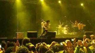 así abrieron LOS AMIGOS INVISIBLES en el VIVE LATINO 2010