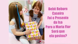 ISA DEU PARA FLOR UMA BEBÊ REBORN CASEIRA SERA QUE ELA ACEITOU?