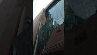 Ice cream van at Langham Place, Mong Kok(means busiest place)富豪雪糕車出沒在朗豪坊