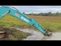 งานขุดลอกอ่างเก่าวัชพืชโคลนเยอะมาก kobelco sk140lc 11 ชมไปบ่นไป excavator