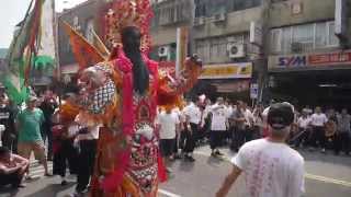 2014/4/13大龍峒保生文化祭保安宮繞境~大龍峒金獅團