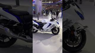 Suzuki unveiled the 2025 Hayabusa | Bharat Mobility Global Expo 2025