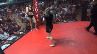 MMA Girls   Amber Tackett vs Kellly Gill