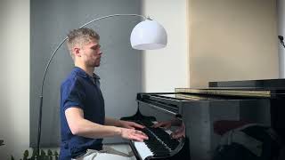 F. Chopin: Nokturn b-moll op. 9 nr 1 - Sebastian Krupa