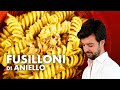 Fusilloni con salsiccia e pomodorini gialli, omaggio alla cucina napoletana. *VIAGGI*