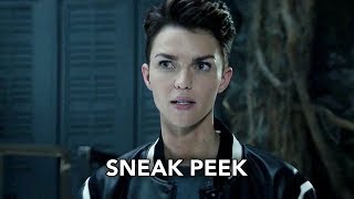 Batwoman 1x03 Sneak Peek \