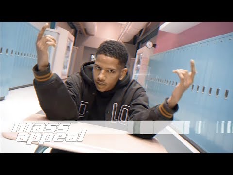 Ezri - underdog