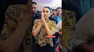 Karishma Kapoor looking so beautiful spotted at the Event ❤️#karishmakapoor #viralvideo #bollywood