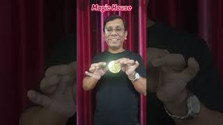 পয়সার একটি চমকপ্রদ ম্যাজিক দেখুন। #ytshorts #cointrick #coinmagictrick #magic