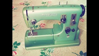 Husqvarna Class 21 Sewing Machine - Mechanical Marvel! - Viking