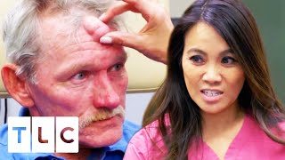 Man With Fear Of Doctors Gets Cyst Removed From His Face | Dr. Pimple Popper: This Is Zit