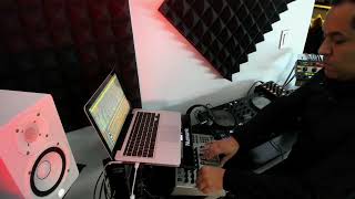 Roland TB-03 Sound Demo + Ableton + Native Instrument + Pioneer + UC33_KRAGOX | Live Hybrid Track