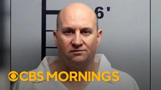 FBI offers reward for information leading to arrest of ex-police chief who escaped prison